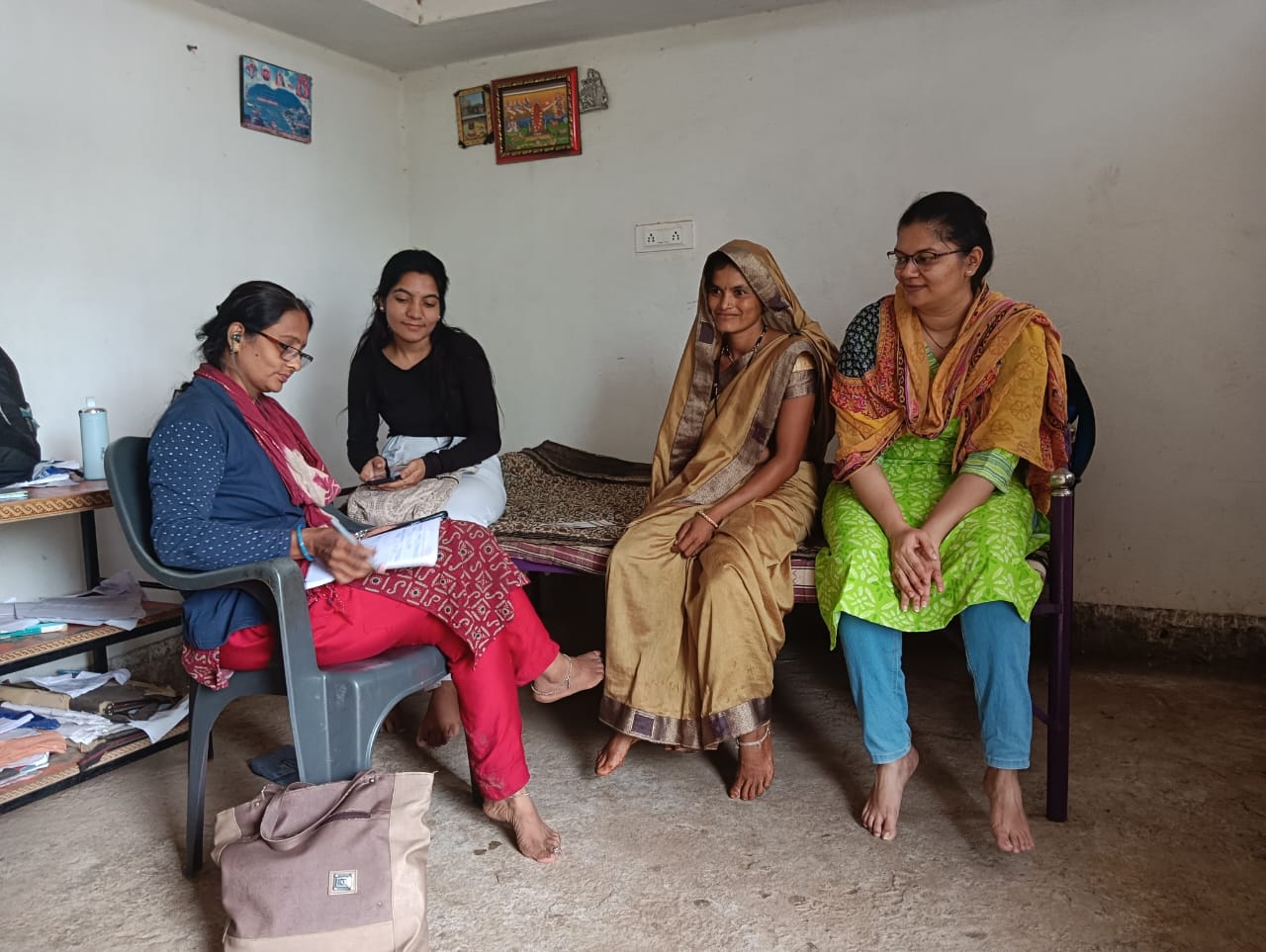 Discussion on livelihood ideas with local artisans